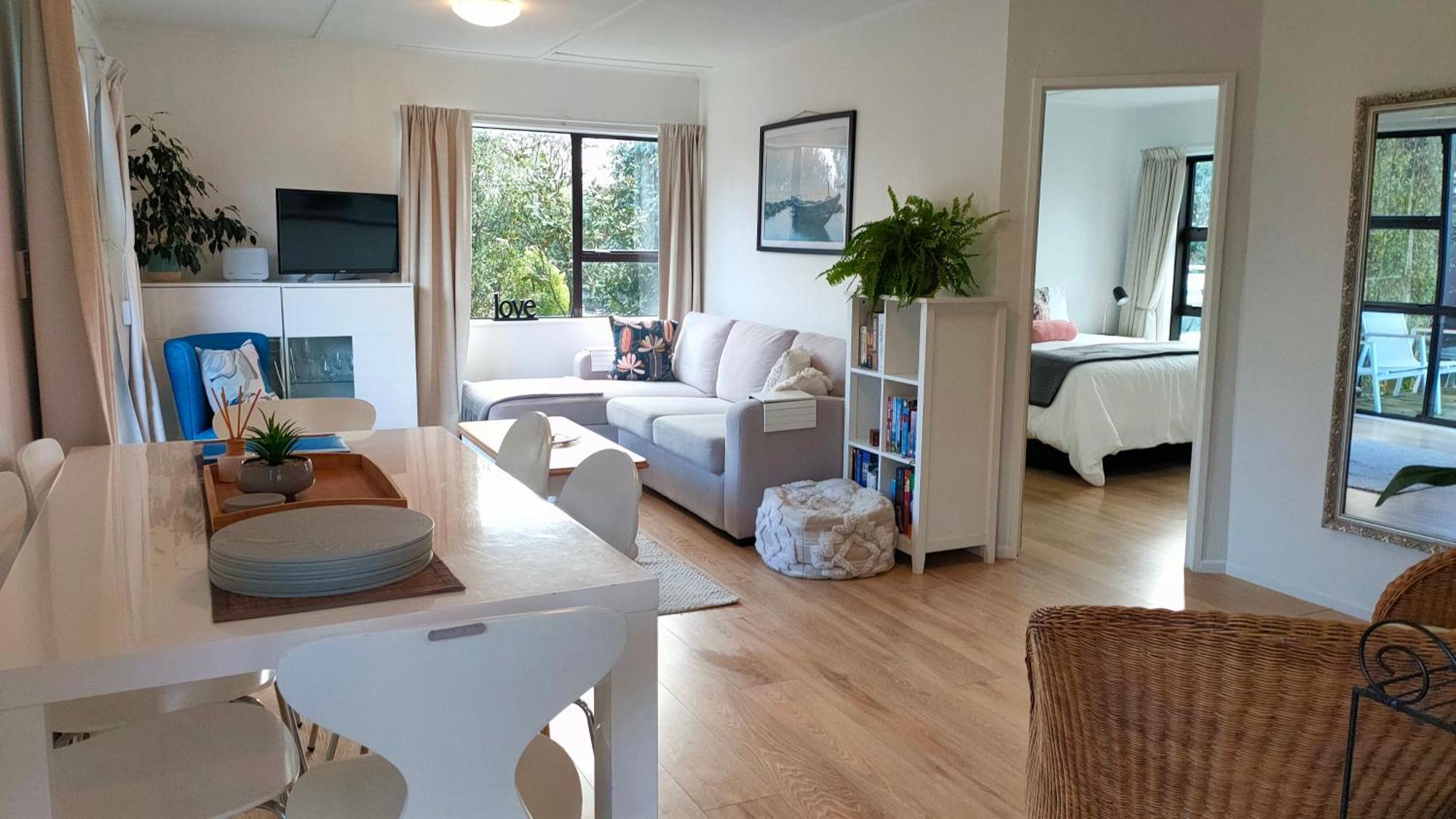 Tui Cottage Martinborough Exteriör bild
